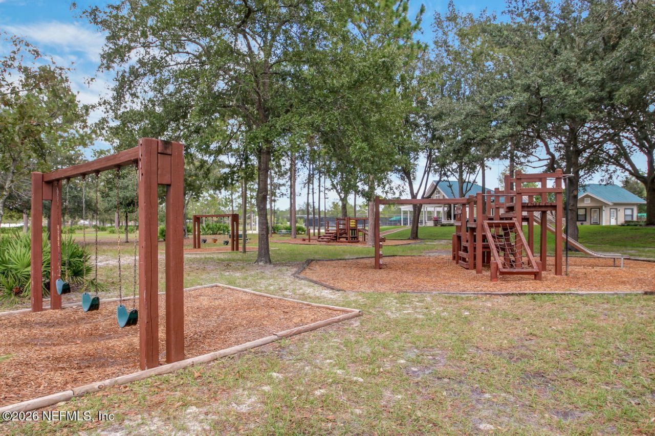 8630 Charlesgate Circle N, Jacksonville, FL 32244 Photo
