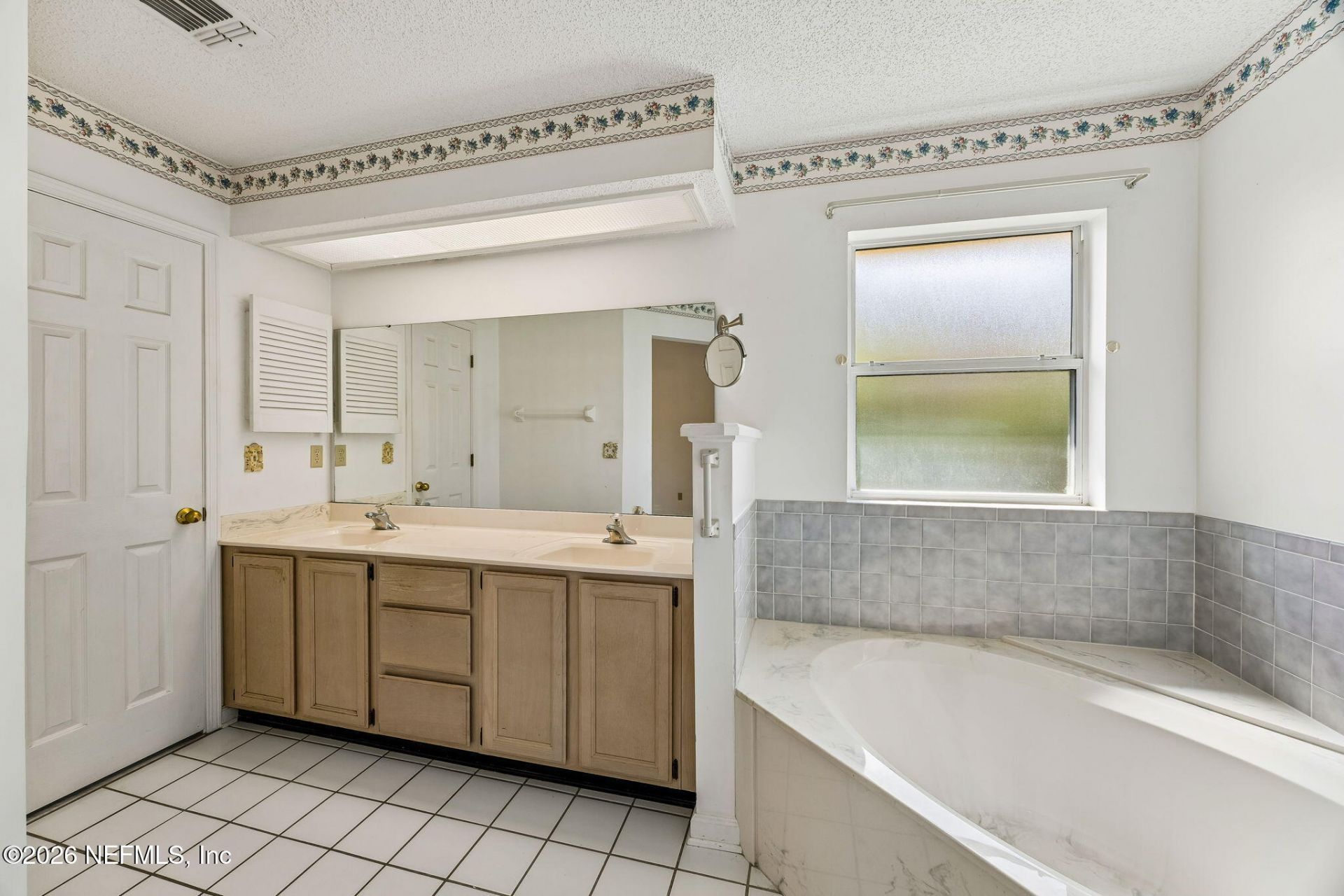 8630 Charlesgate Circle N, Jacksonville, FL 32244 Photo