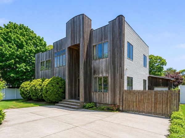 46 Brushwood Drive, Shirley, NY 11967