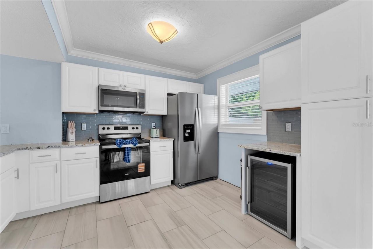 5923 2nd Street E, Saint Pete Beach, FL 33706 Photo