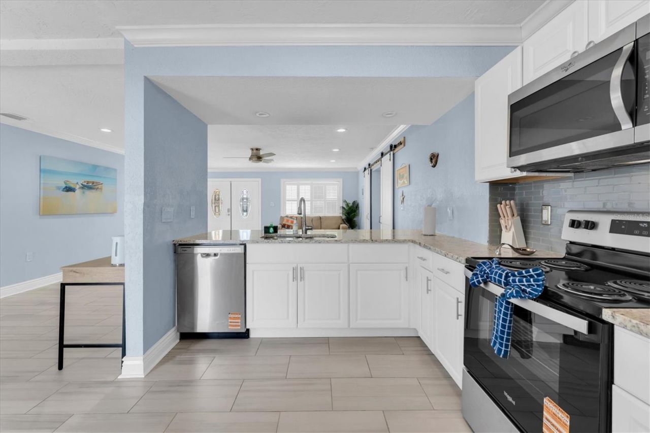 5923 2nd Street E, Saint Pete Beach, FL 33706 Photo