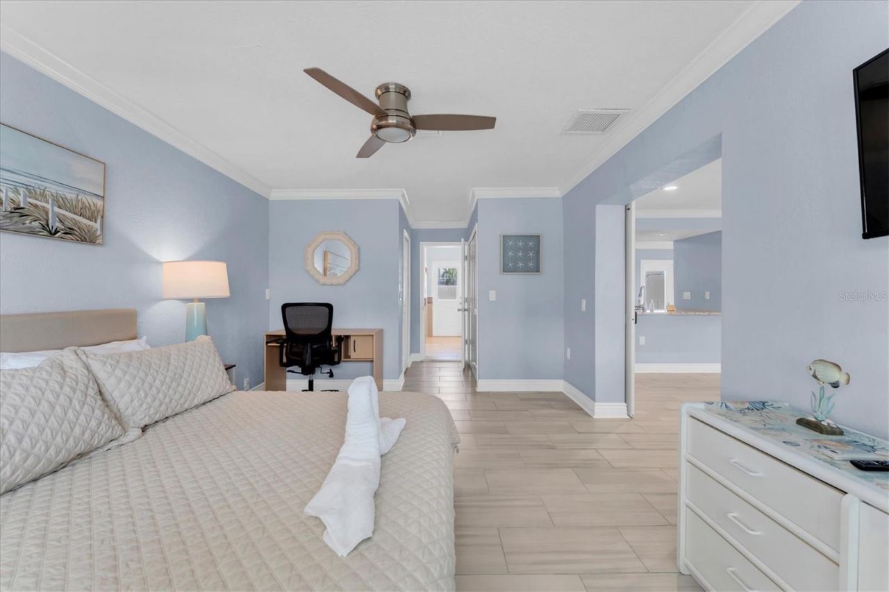 5923 2nd Street E, Saint Pete Beach, FL 33706 Photo