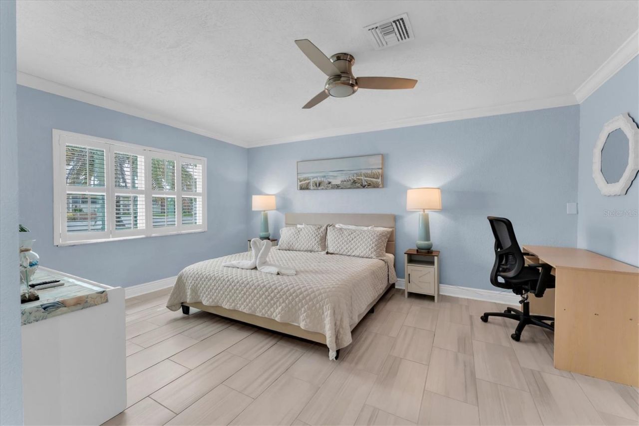 5923 2nd Street E, Saint Pete Beach, FL 33706 Photo