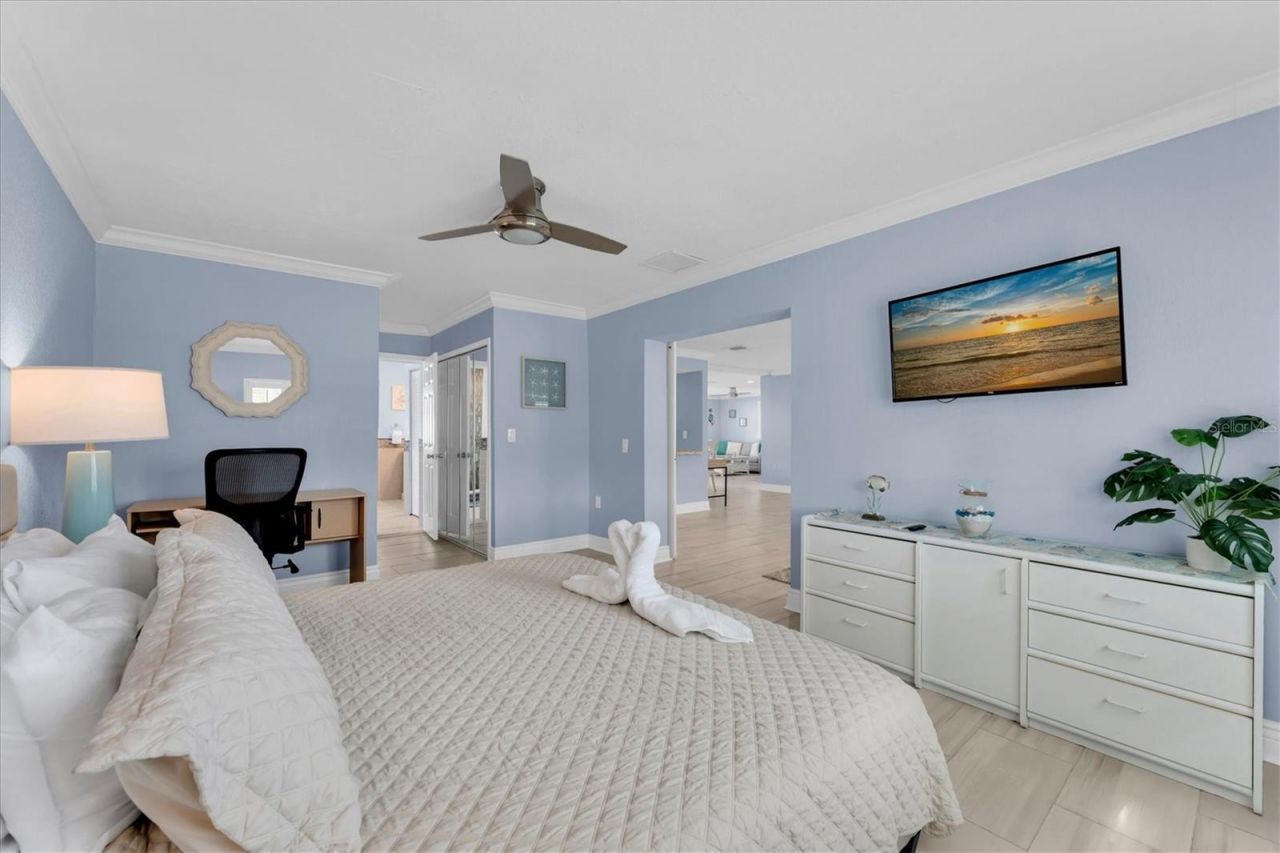 5923 2nd Street E, Saint Pete Beach, FL 33706 Photo