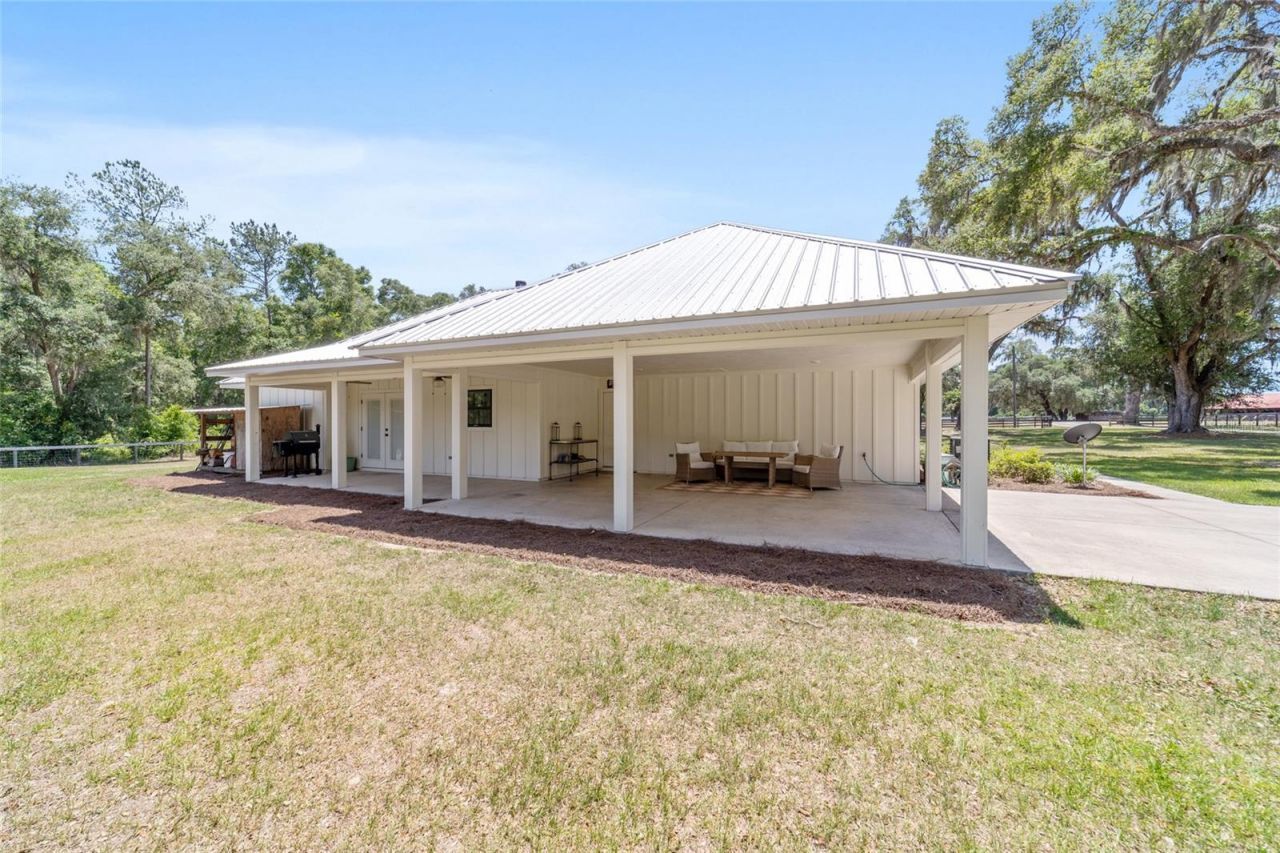 21561 SE 30 Street, Williston, FL 32696 Photo