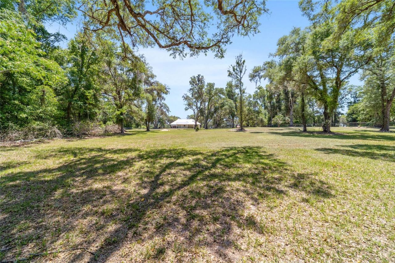 21561 SE 30 Street, Williston, FL 32696 Photo