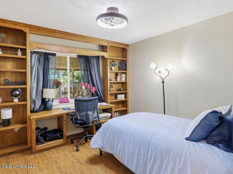Property Image 26
