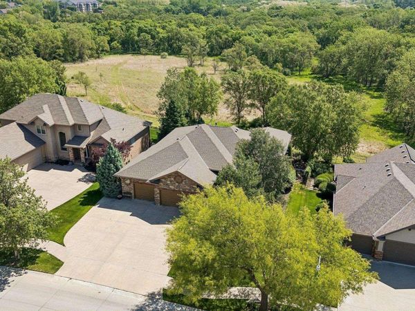 3415 S 184 Avenue , Omaha, NE 68130