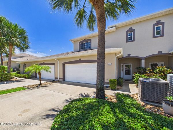 131 Majestic Bay Avenue , Cape Canaveral, FL 32920