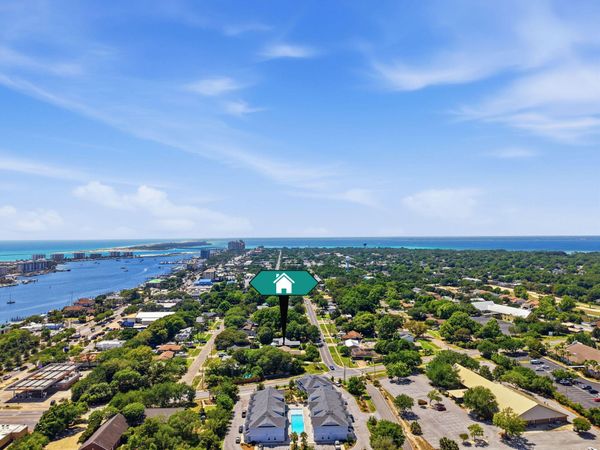 628 Mountain Drive, Destin, FL 32541
