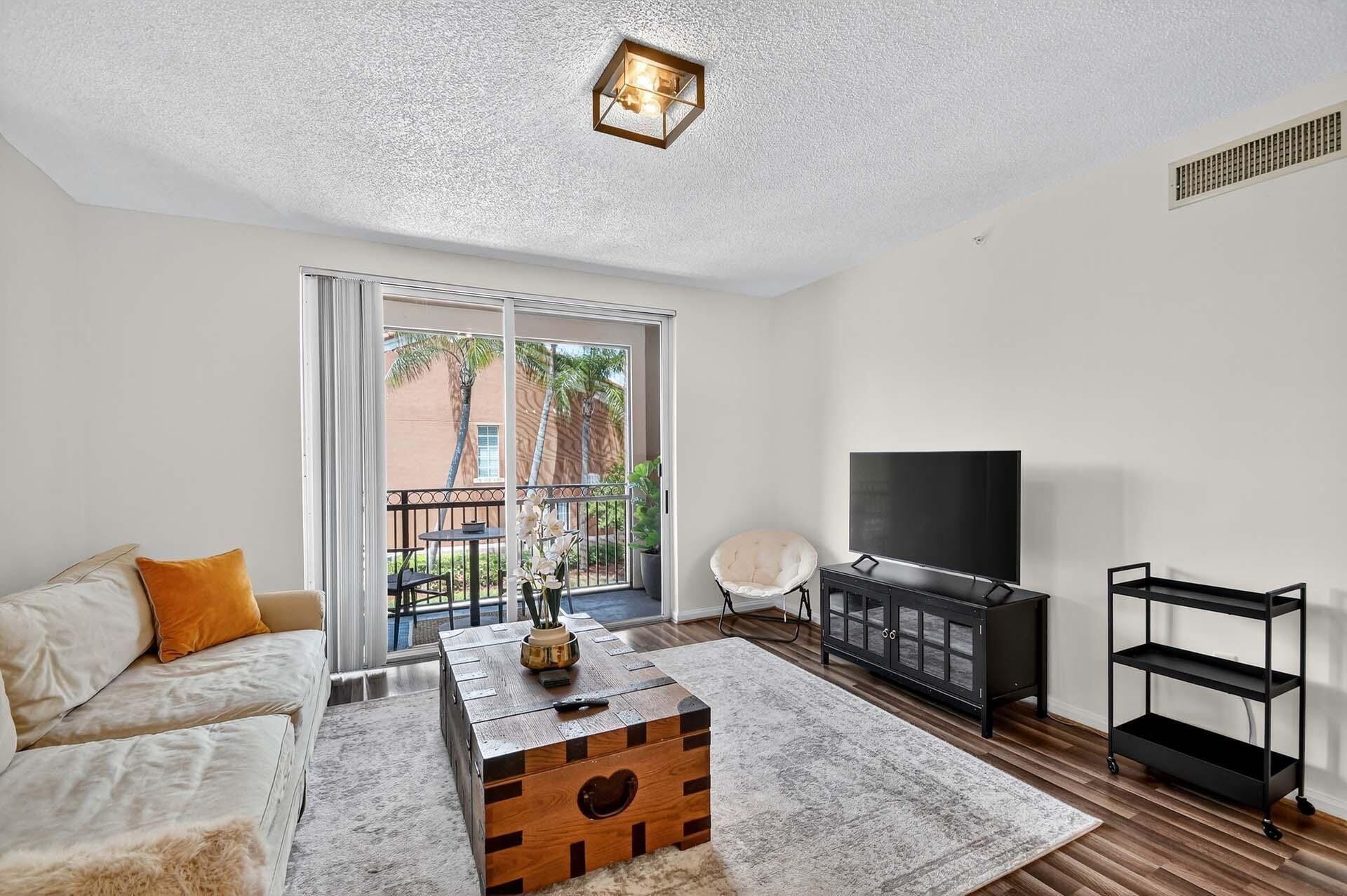 11740 St Andrews Place, Unit 206, Wellington, FL 33414 Photo