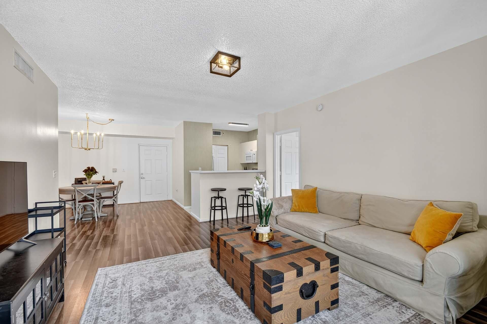 11740 St Andrews Place, Unit 206, Wellington, FL 33414 Photo
