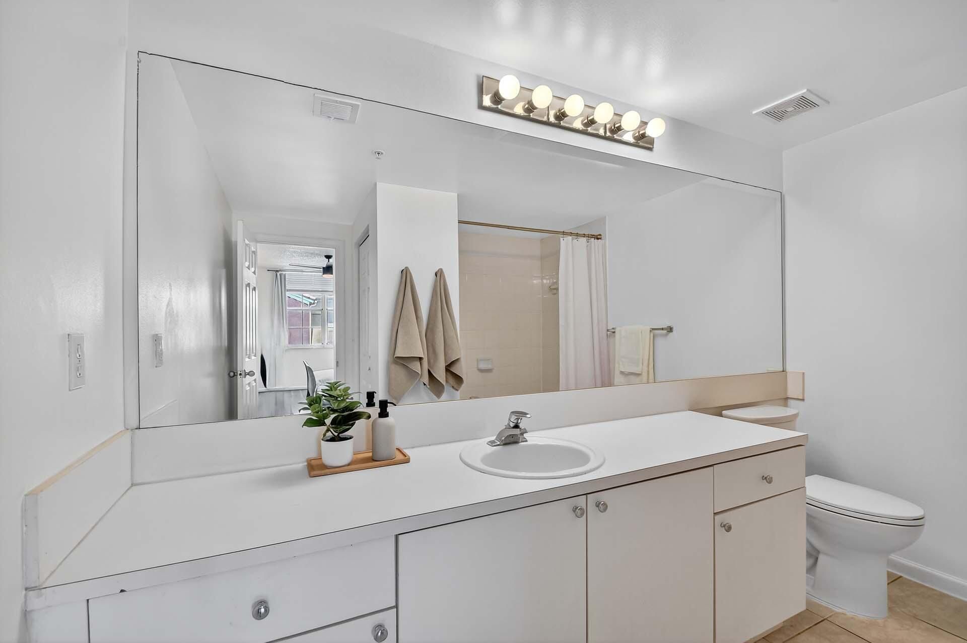 11740 St Andrews Place, Unit 206, Wellington, FL 33414 Photo