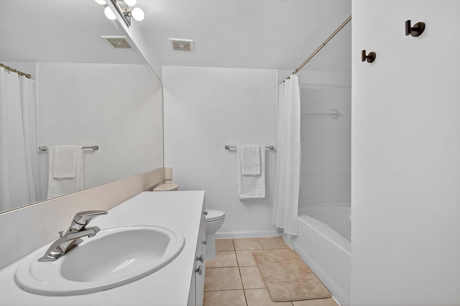 11740 St Andrews Place, Unit 206, Wellington, FL 33414 Photo