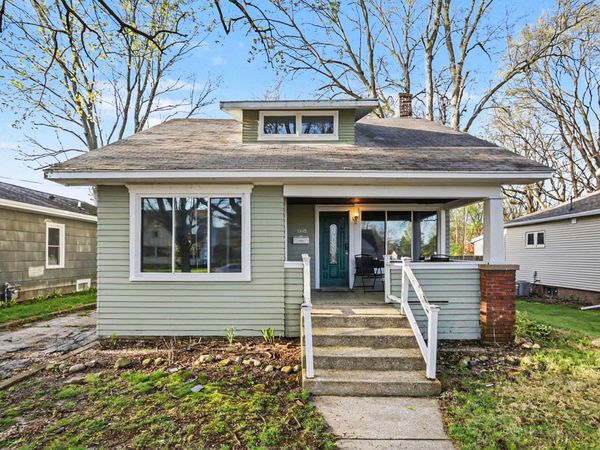 1338 Regent Street, Niles, MI 49120