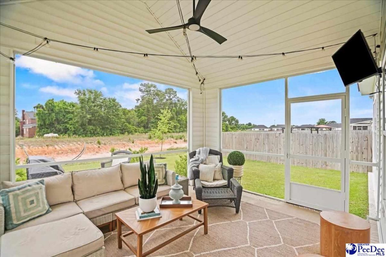 2942 Suzanne Drive Photo 30