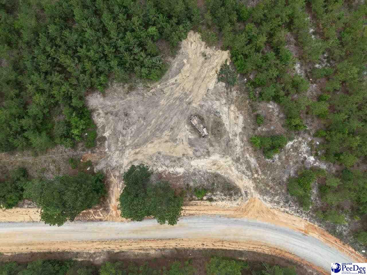 231 Jc Barefoot Rd Photo 4