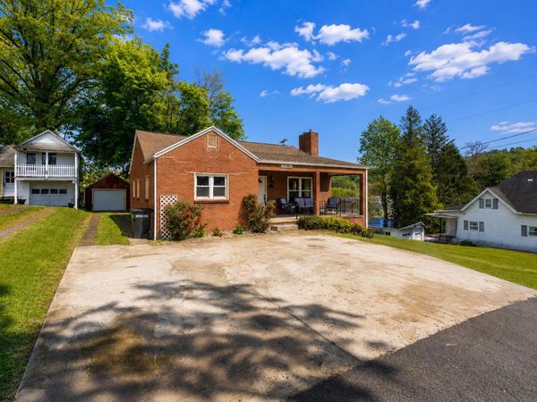 111 Vine Street, Fairmont, WV 26554