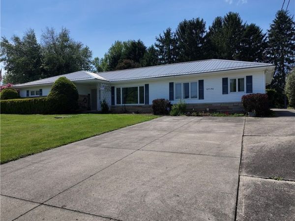 67156 Joella Drive , St Clairsville, OH 43950