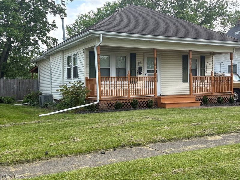 350 Louisiana Avenue , Elyria, OH 44035 Photo 2