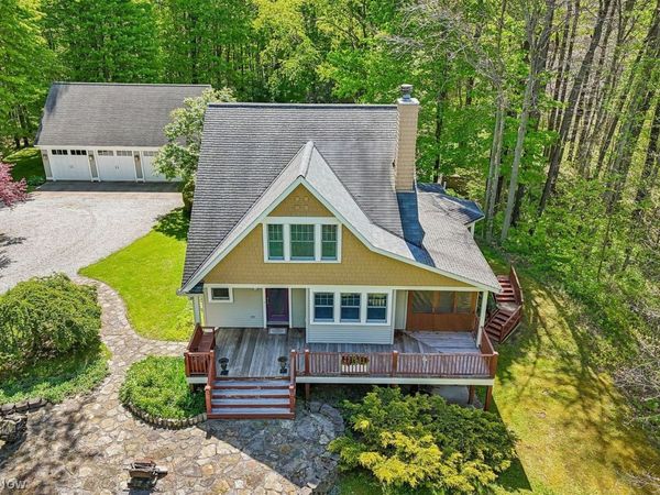 17151 Farmington Road, West Farmington, OH 44491