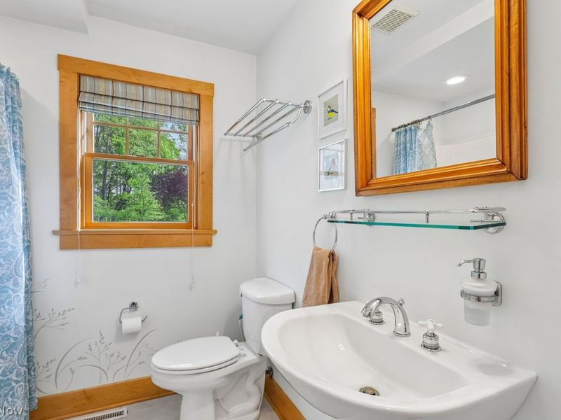 17151 Farmington Road, West Farmington, OH 44491 Photo 17