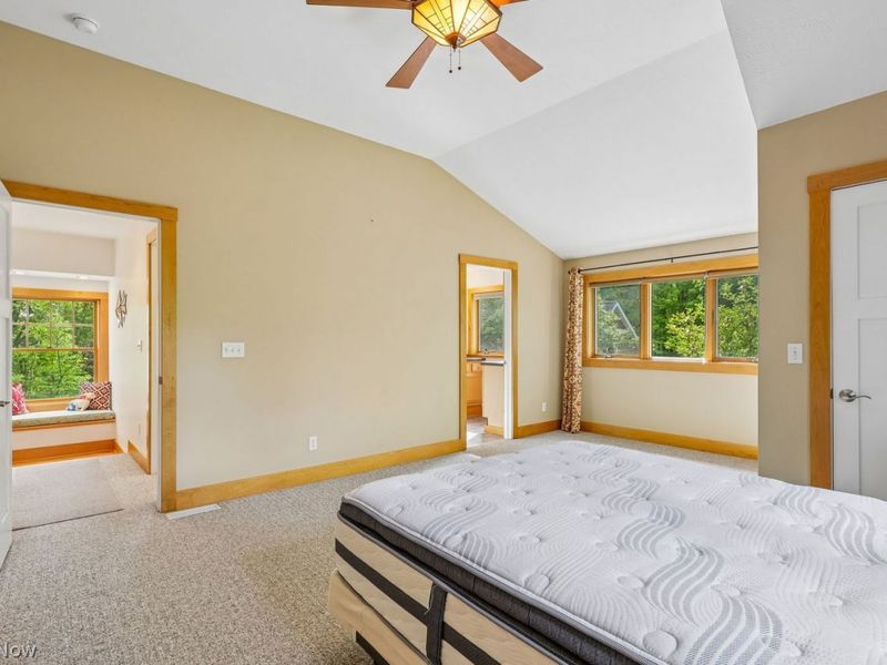17151 Farmington Road, West Farmington, OH 44491 Photo 19