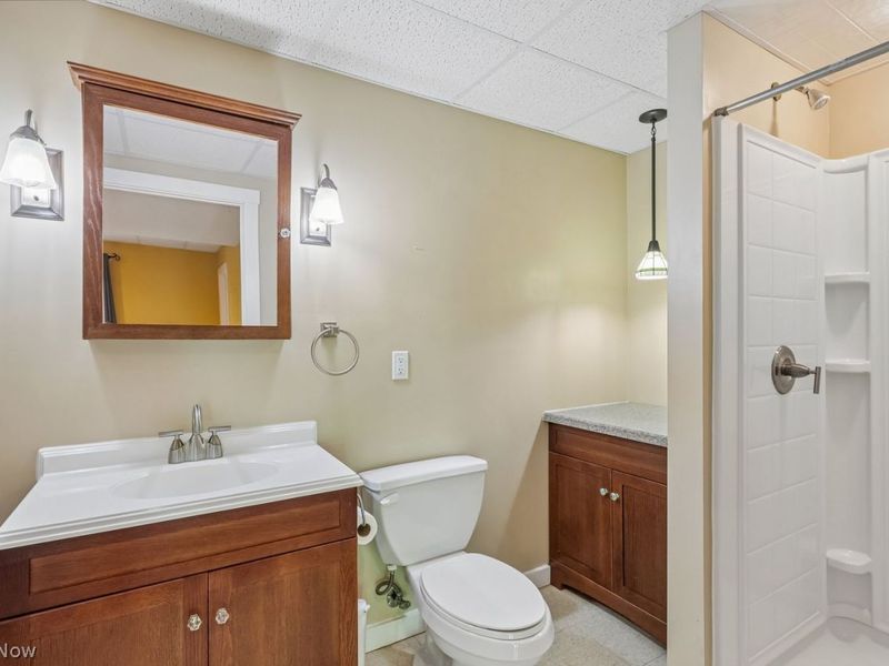 17151 Farmington Road, West Farmington, OH 44491 Photo 26
