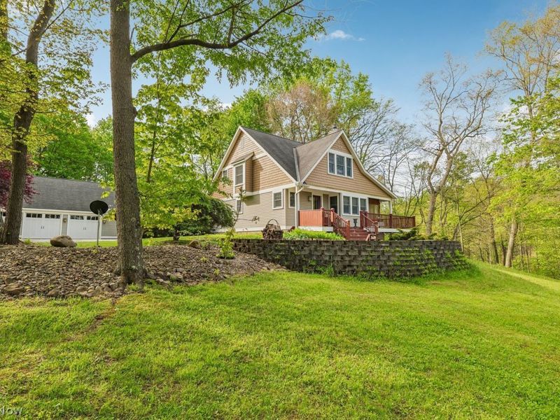 17151 Farmington Road, West Farmington, OH 44491 Photo 4