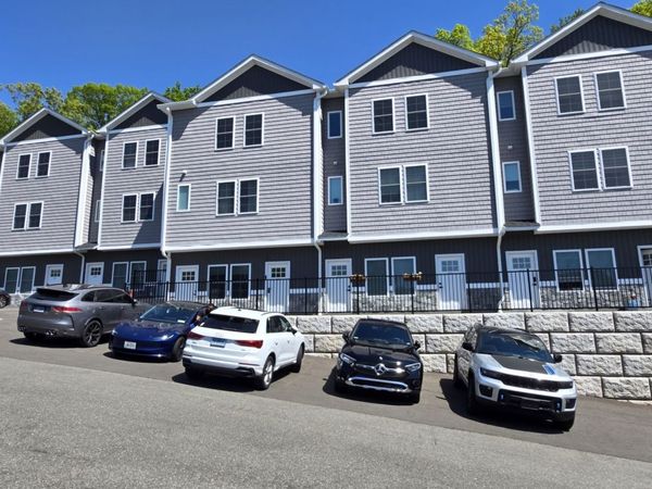 243 Echo Lake, Watertown, CT 06795
