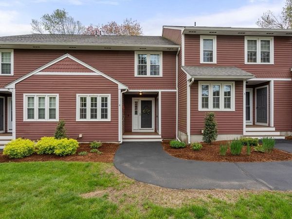 6 Laurelwood Dr, Unit 6, Hopedale, MA 01747