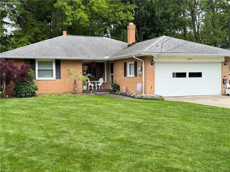 4291 Brendan Lane, North Olmsted, OH 44070 Photo 3
