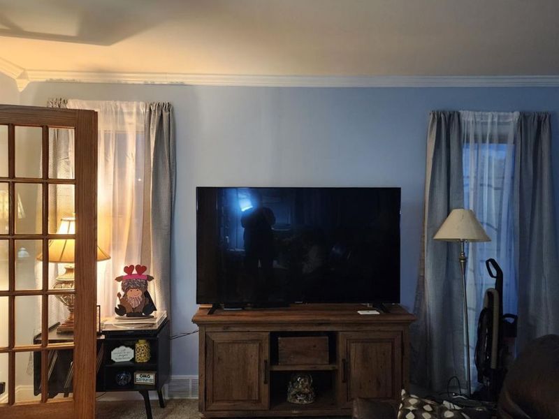 51 W Hooker Street, New London, OH 44851 Photo 14