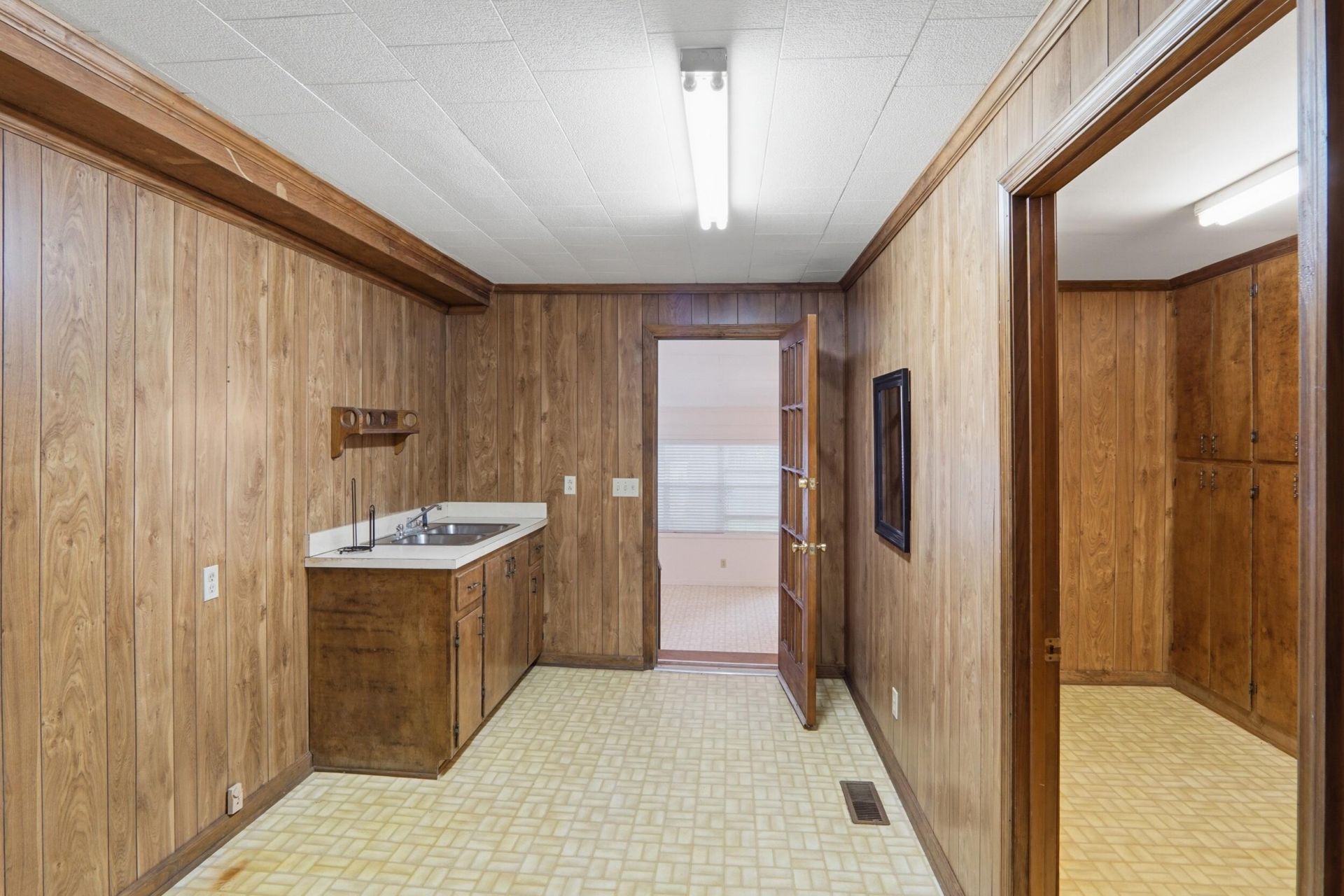 10163 Charleston Highway Photo 26