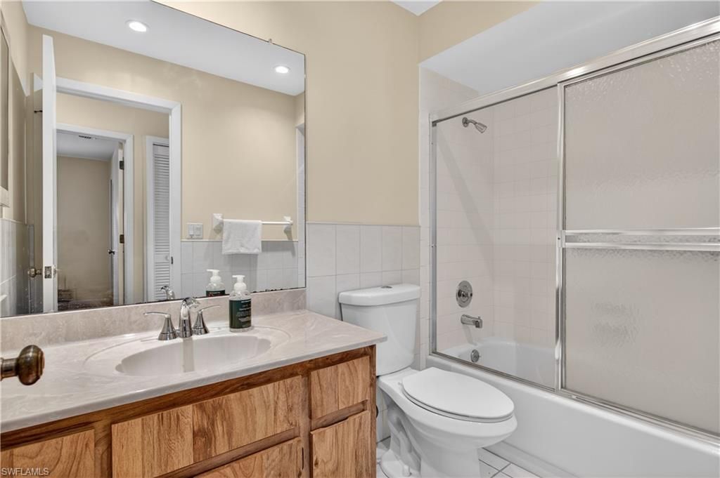 9708 Foxglove Cir, Fort Myers, FL 33919 Photo