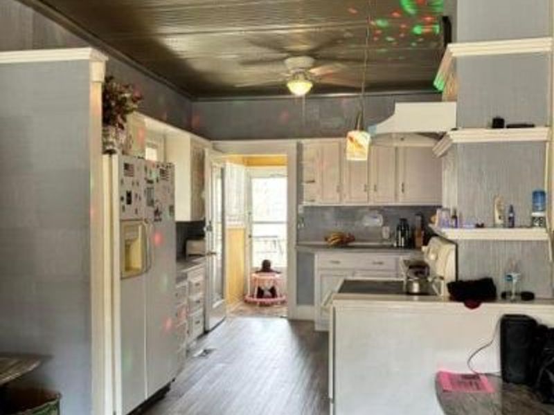 818 Thomas Avenue , Columbus, OH 43223 Photo 2