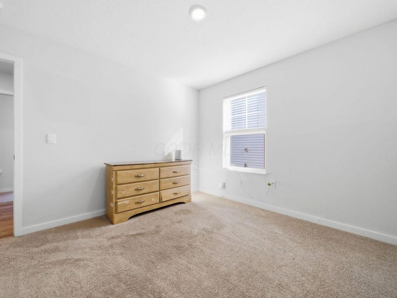 3057 Lamptonridge Drive , Columbus, OH 43232 Photo 27
