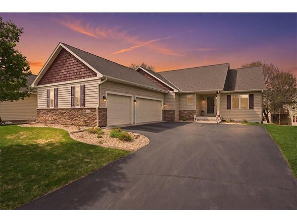 11825 Erskin Circle, Blaine, MN 55449