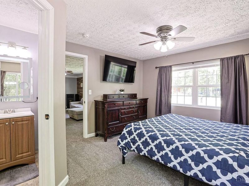 2296 Wilshire Circle, Stonelick Twp, OH 45122 Photo 13