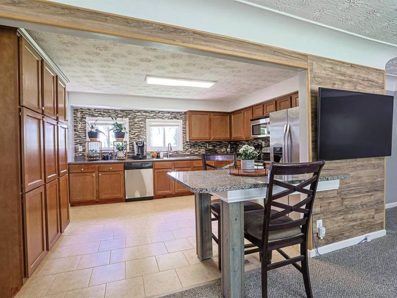2296 Wilshire Circle, Stonelick Twp, OH 45122 Photo 8