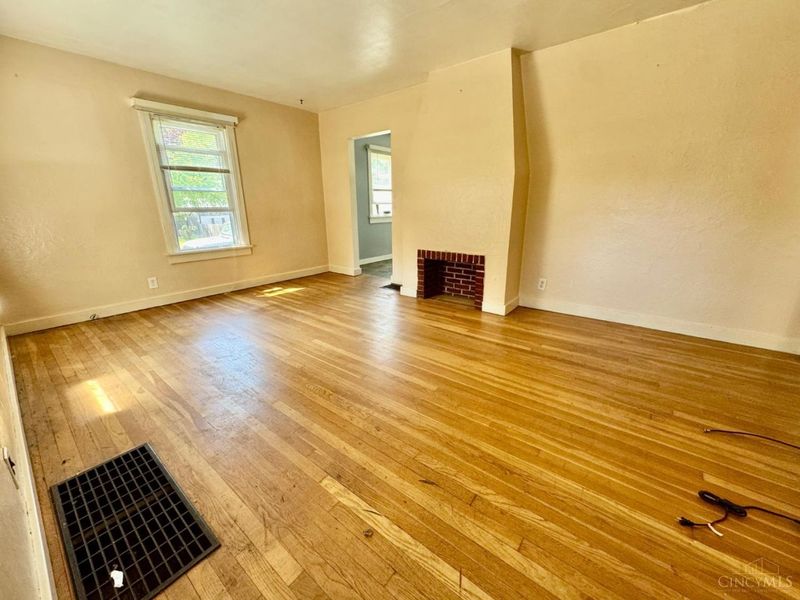 1201 Eureka Drive, Kettering, OH 45419 Photo 8