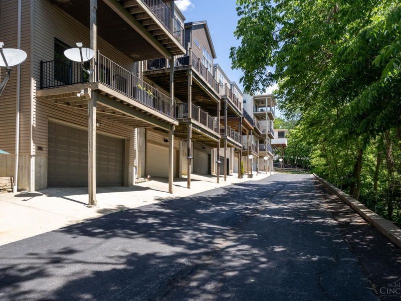 462 Strafer Street, Cincinnati, OH 45226 Photo 61
