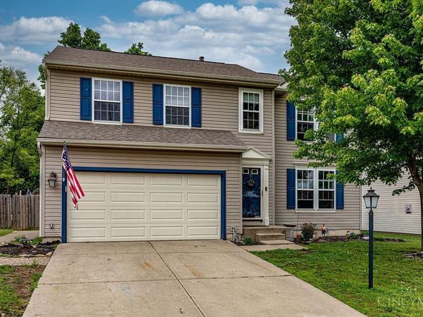 516 Delaware Crossing, Trenton, OH 45067