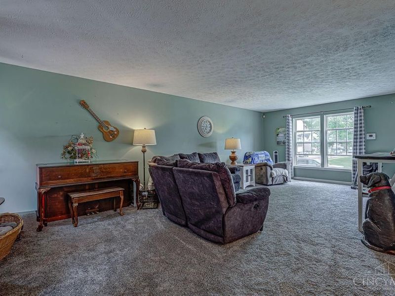 516 Delaware Crossing, Trenton, OH 45067 Photo 7