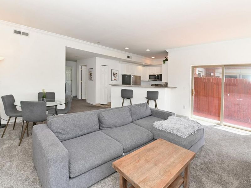 2822 Eden Avenue, Unit 5B, Cincinnati, OH 45219 Photo 8