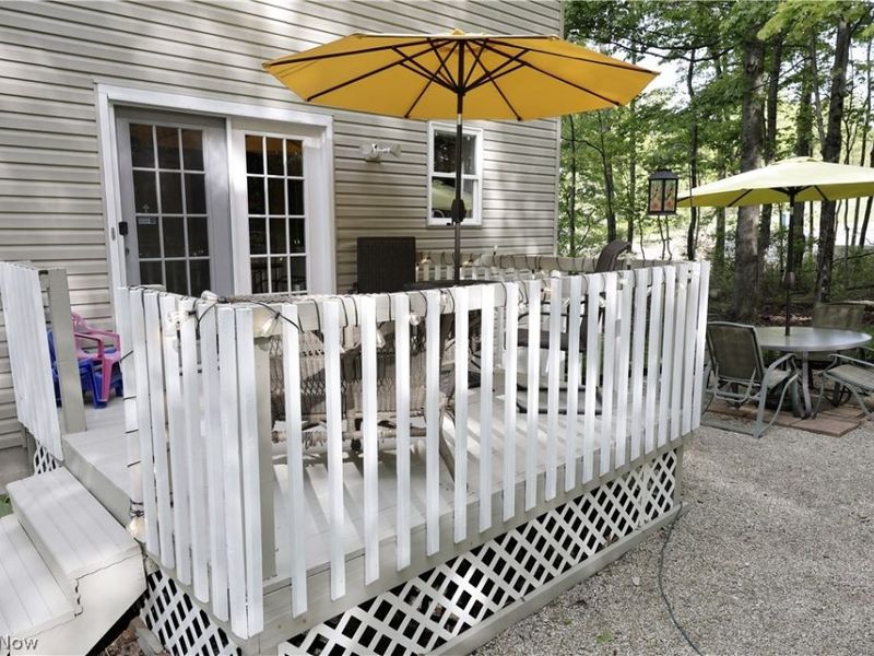 677 Floral Valley E, Howard, OH 43028 Photo 12