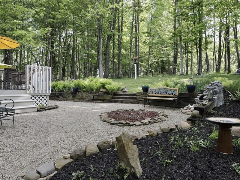 677 Floral Valley E, Howard, OH 43028 Photo 15