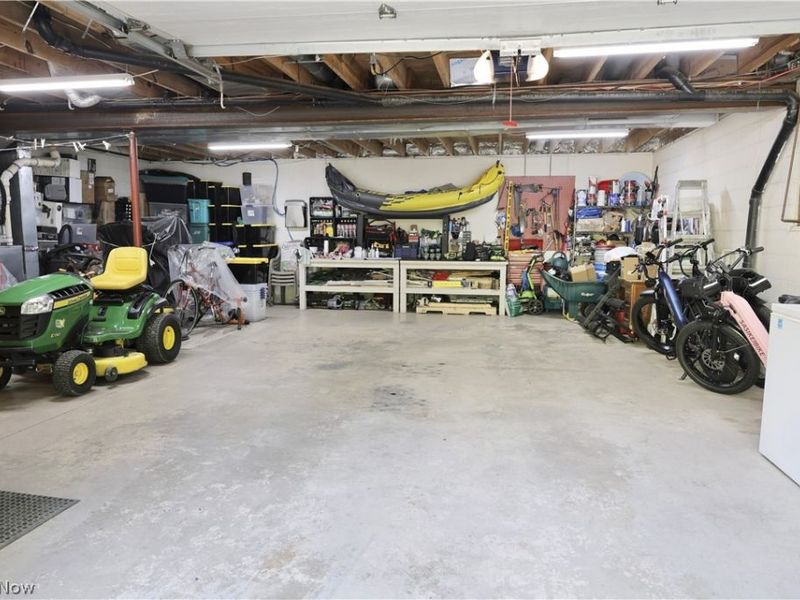 677 Floral Valley E, Howard, OH 43028 Photo 43