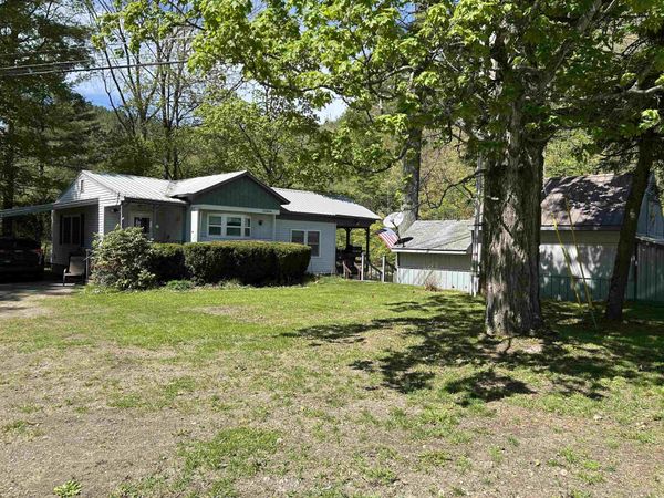 1940 VT RT 30, Jamaica, VT 05343