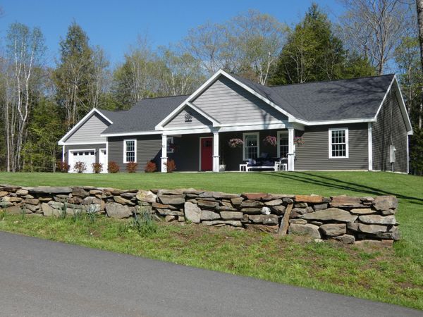 51 Keenan Drive , Sidney, ME 04330